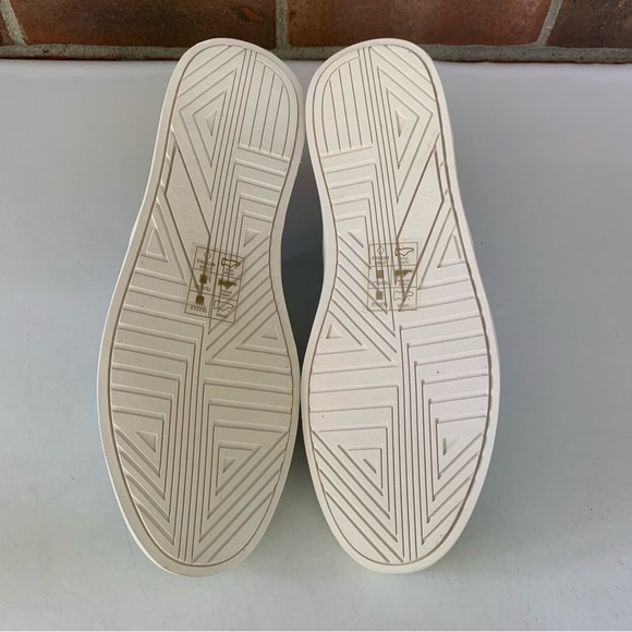 Cute To The Core Toast Print Lace Up Sneakers Women’s US 10 M - Picture 10 of 10